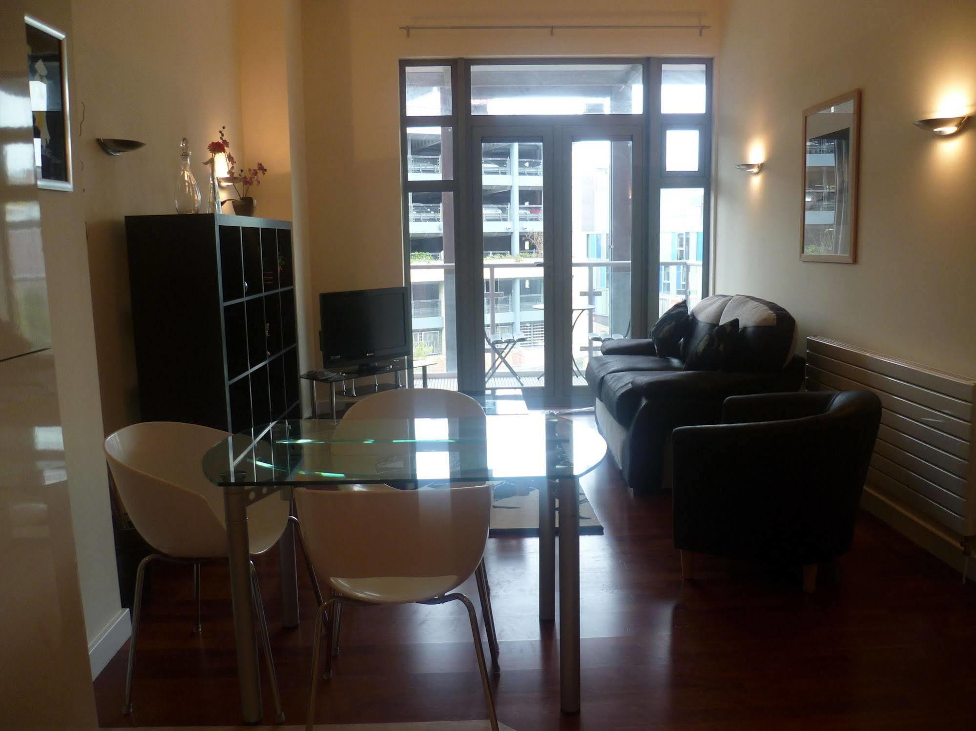 Crown Apartments 3B By Week2Week نيوكاسل أبون تاين المظهر الخارجي الصورة